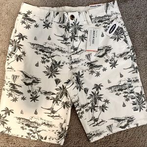 Men’s Old Navy Ultimate Slim Shorts